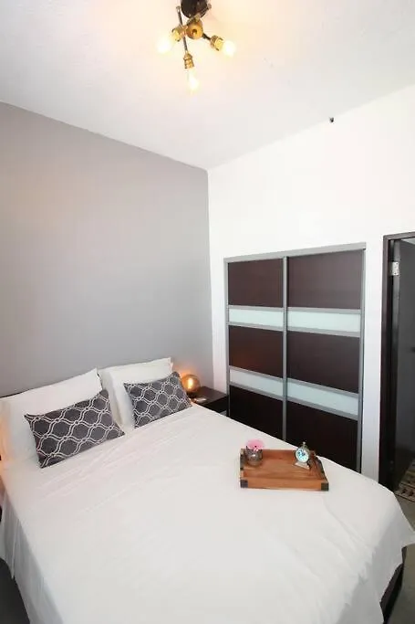 A2-Quaint 1B-Fast Wifi-Walk To Restaurants, Beach Apartment San Juan